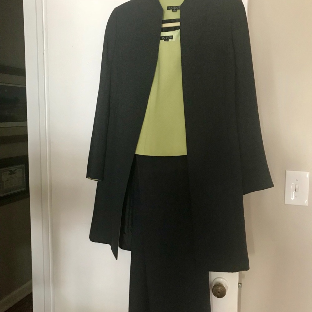 Tahari 3-piece Pantsuit